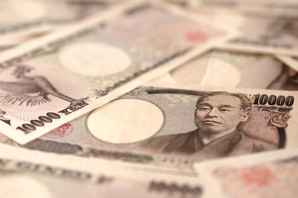黄金疲软危及白银，美元走强也带来压力